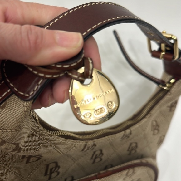 Dooney & Bourke maxi quilt bucket tote Brown - Picture 5 of 16